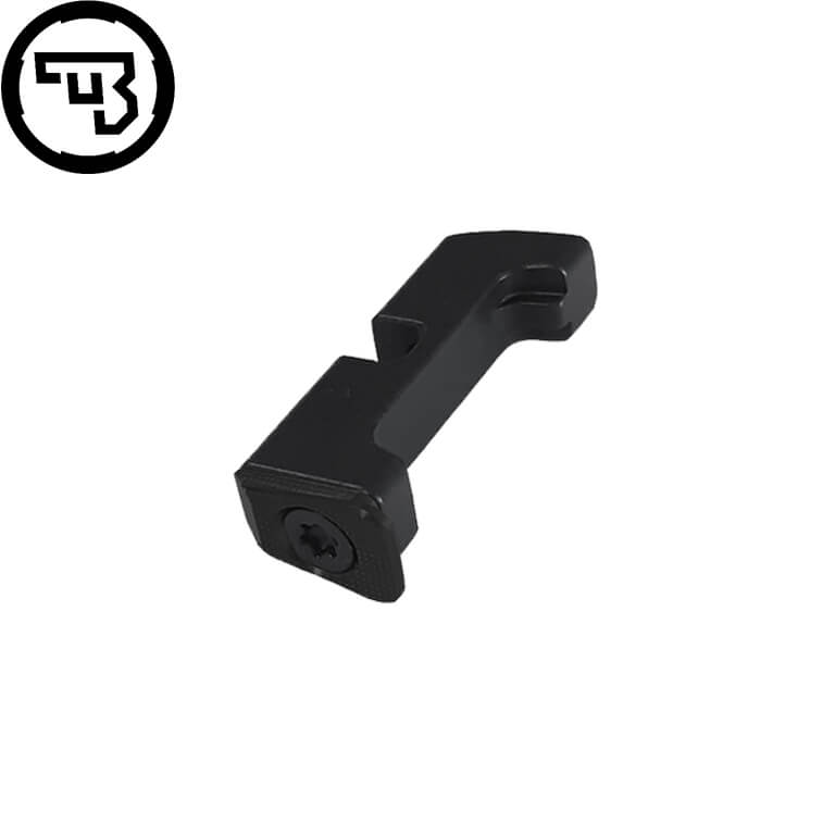 CZ P-10 alu zatrzask magazynka