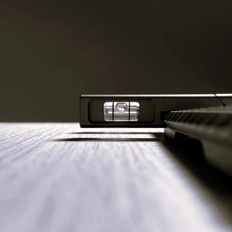 Boczna poziomica do lunety | szyna Picatinny