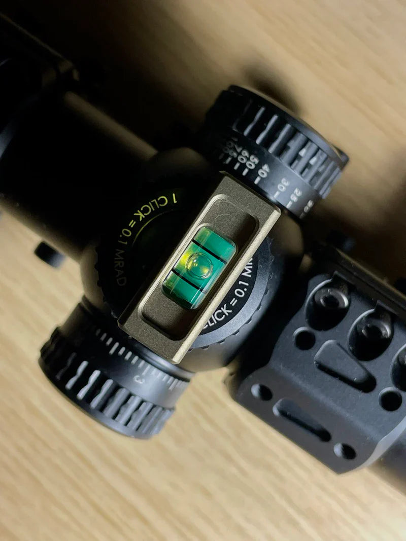 Poziomica do lunety celowniczej | magnetyczna